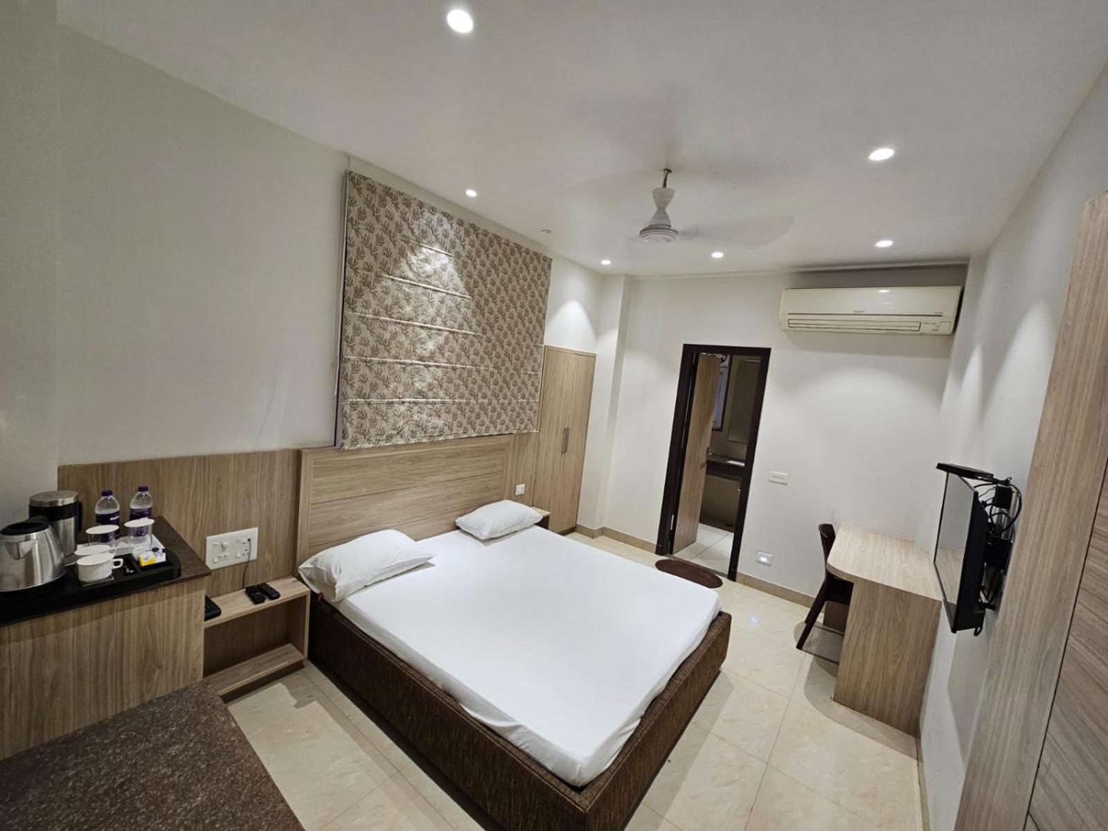 Hotel Bagla Atithi Banaras Βαρανάσι Εξωτερικό φωτογραφία